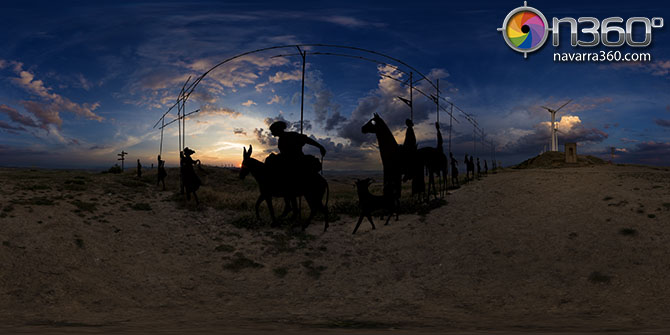monumento al camino de santiago en el perdon ©navarra360.com